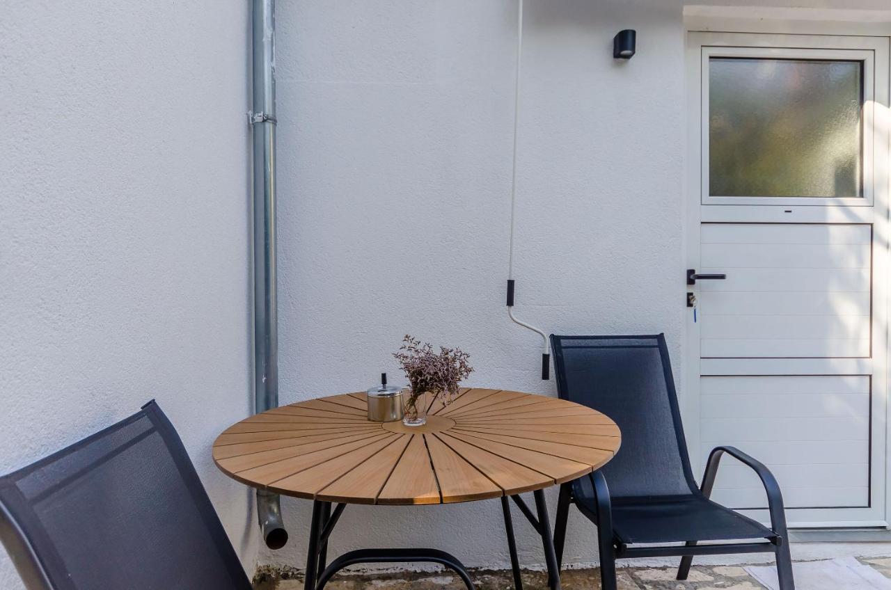 Apartments Milan Rogoznica  Luaran gambar