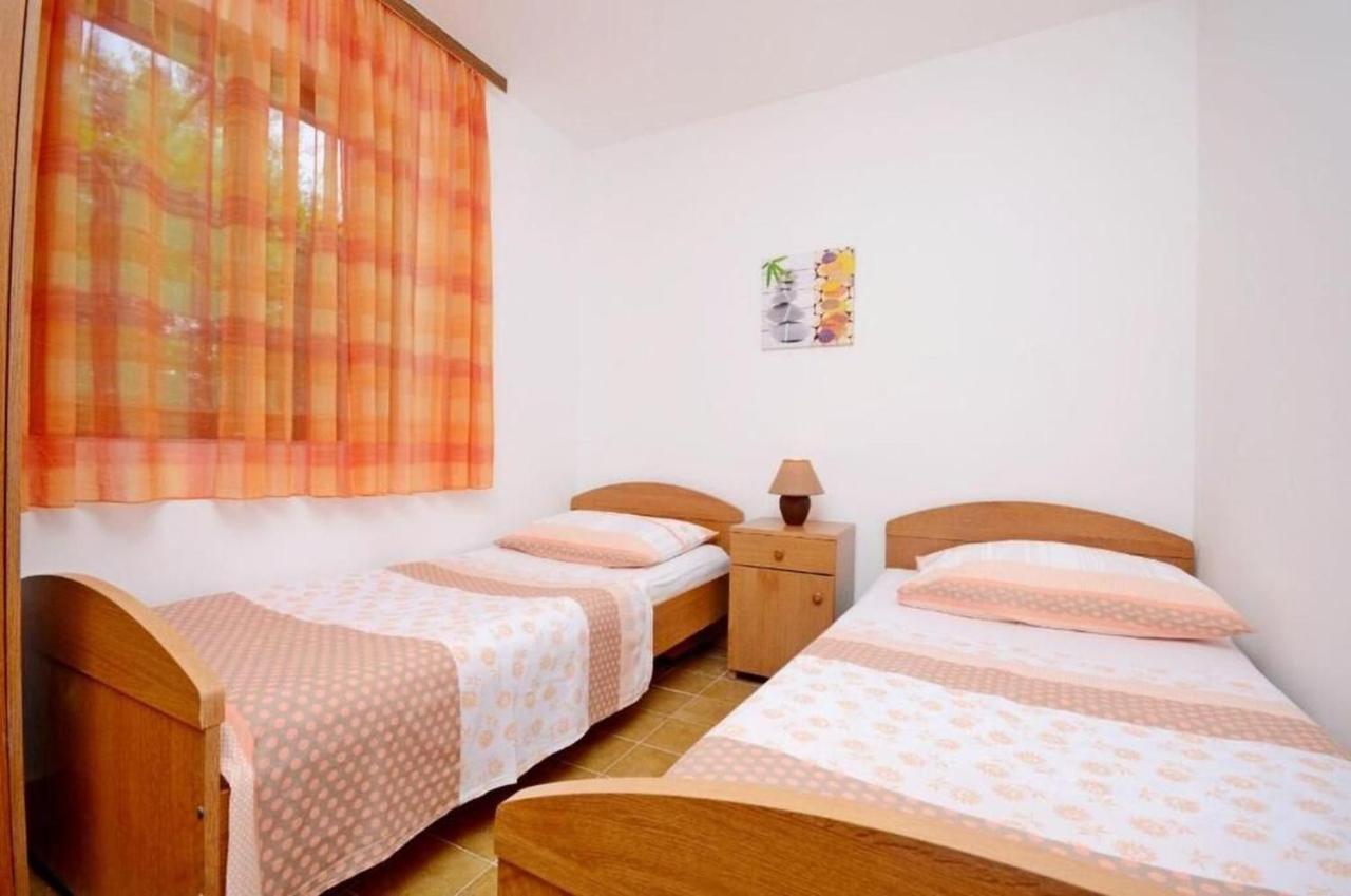 Apartments Milan Rogoznica  Luaran gambar