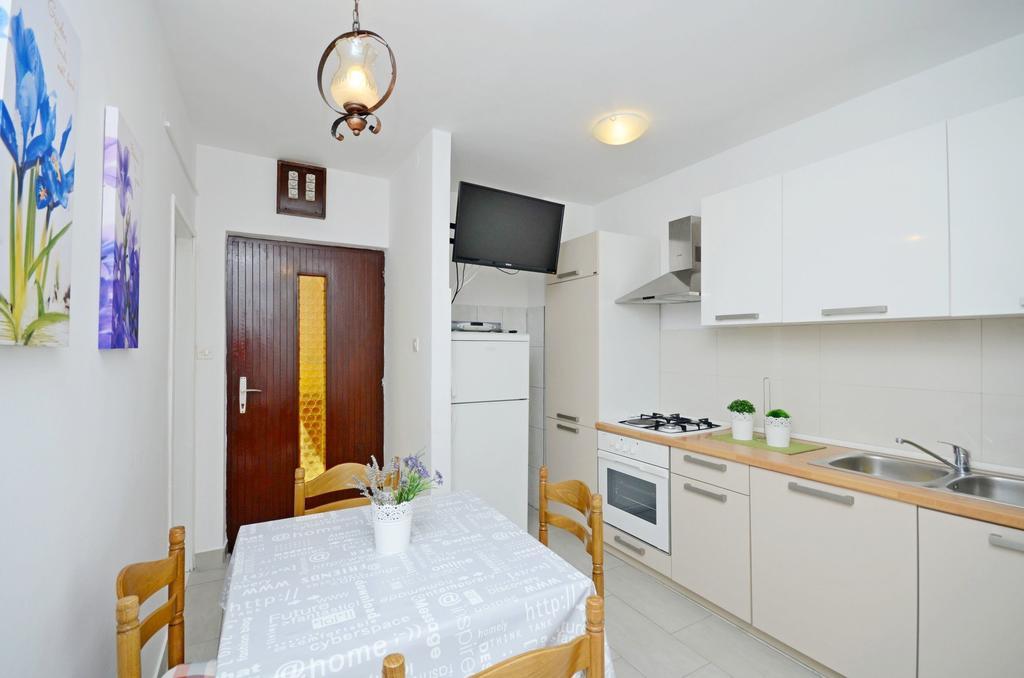 Apartments Milan Rogoznica  Luaran gambar