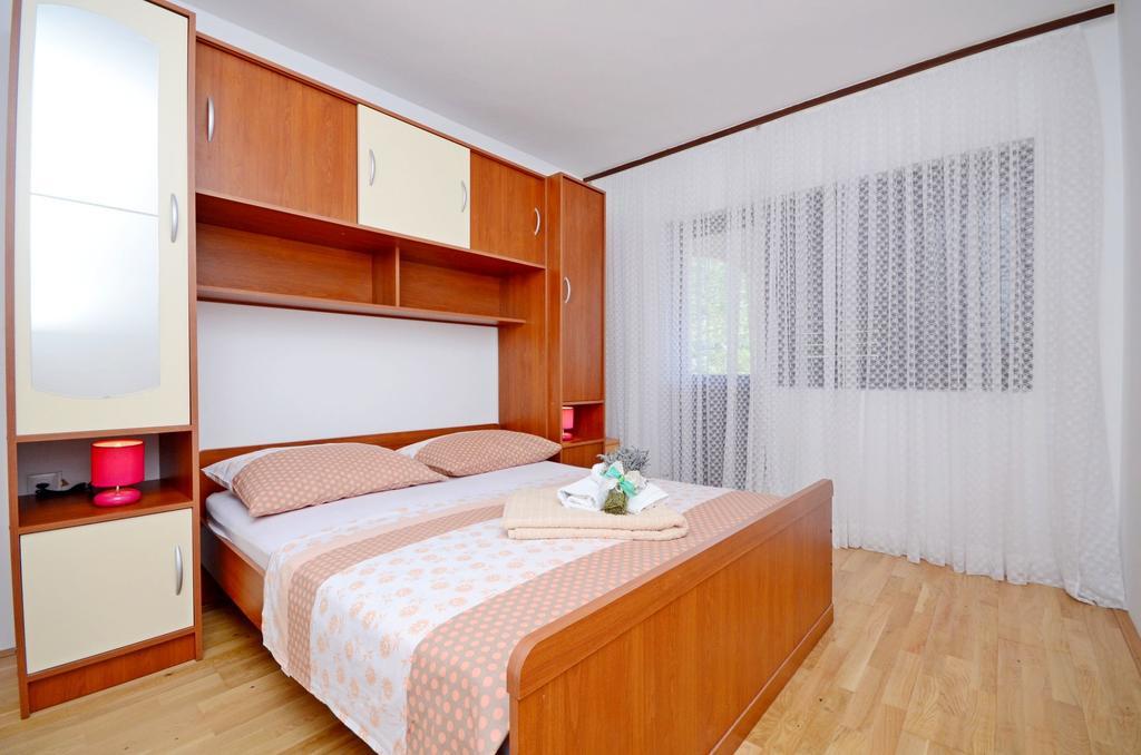 Apartments Milan Rogoznica  Luaran gambar